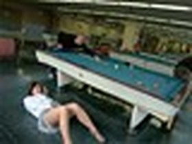 屋外露出おもらし潮吹き熟女 都内連れまわし編 紫彩乃 サンプル動画サムネイル